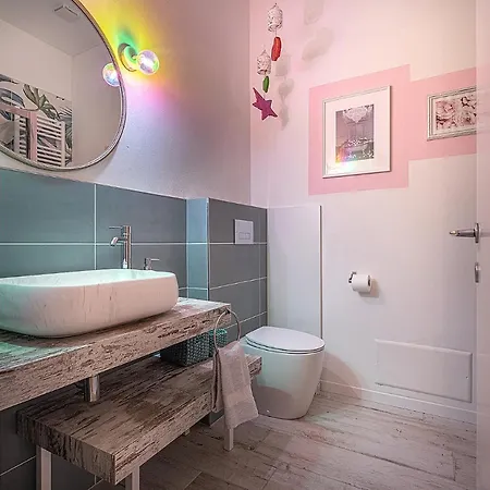 White & Gold 4* Verona