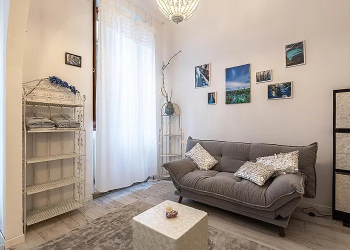 White & Gold 4* Верона